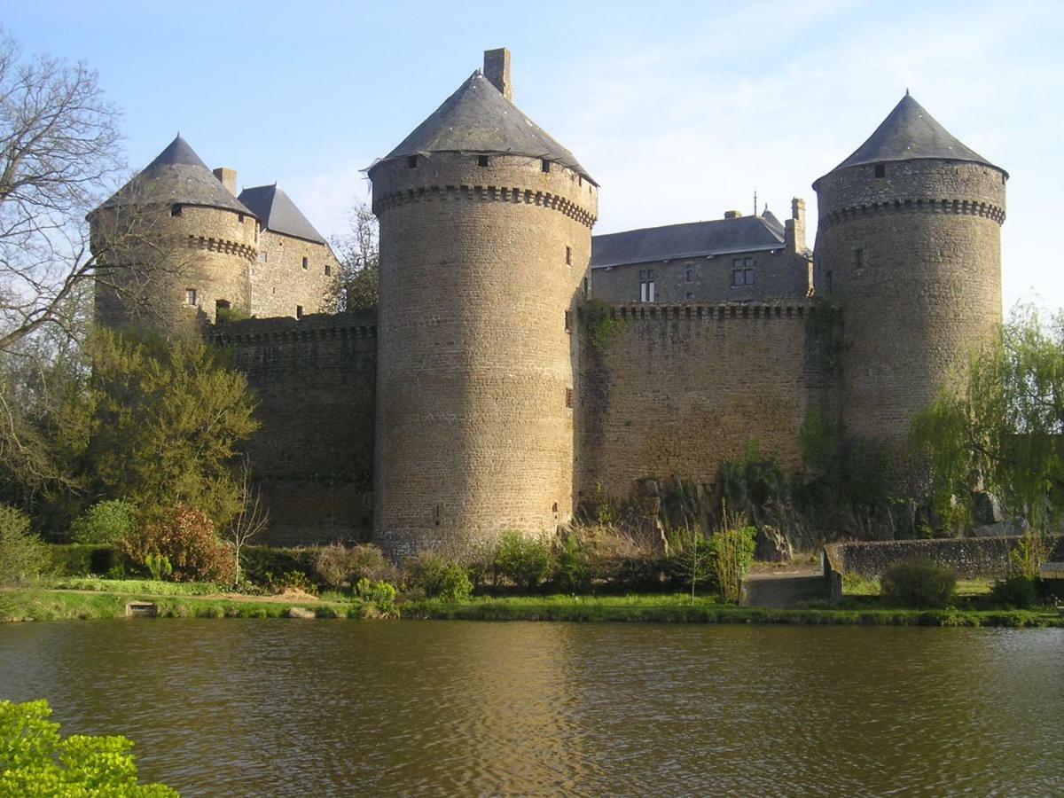Chambres D'Hotes La Belle Taille Lassay-les-Chateaux Exterior foto